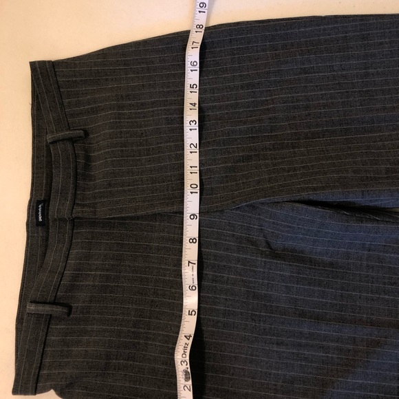 Gap Stretch gray/light gray pinstripe 4A pants. - Picture 3 of 7